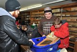 2015-10-21_27_Sauerkraut_machen_mit Schulklasse_RM